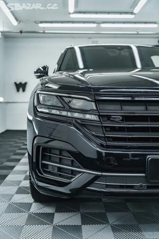 Volkswagen Touareg 3,0 TDi R Line BLACK STYLE MA